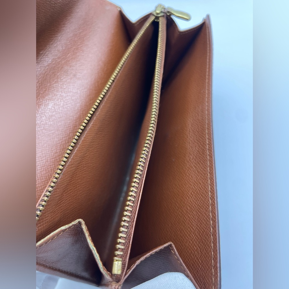 Louis Vuitton Monogram Long Wallet - Picture 7 of 13